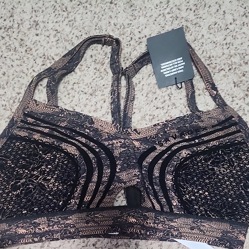 Women's Black and Tan Sports Bra